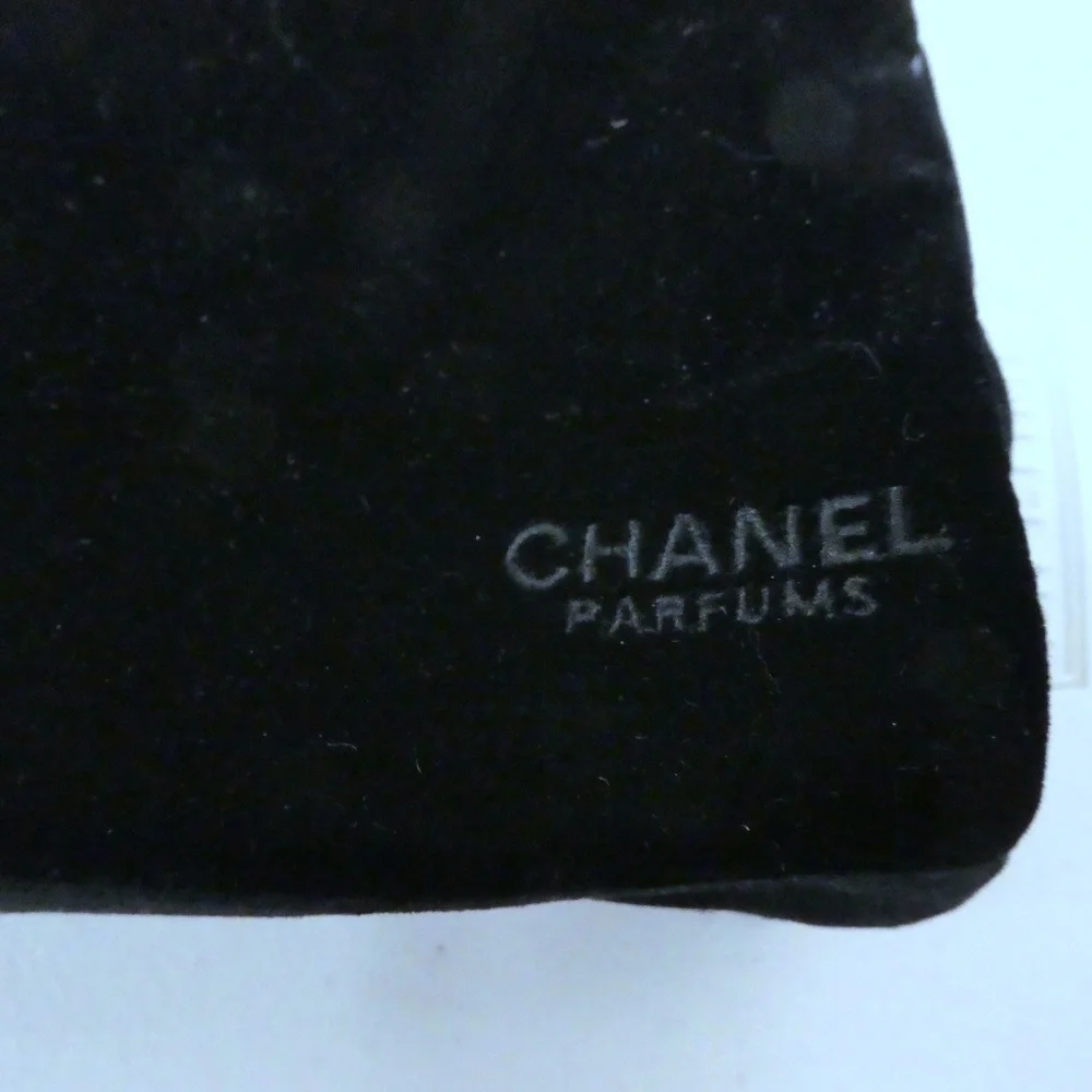 CHANEL BLACK VELVET ZIP MAKEUP travel BAG LOGO LINED pouch NWOT